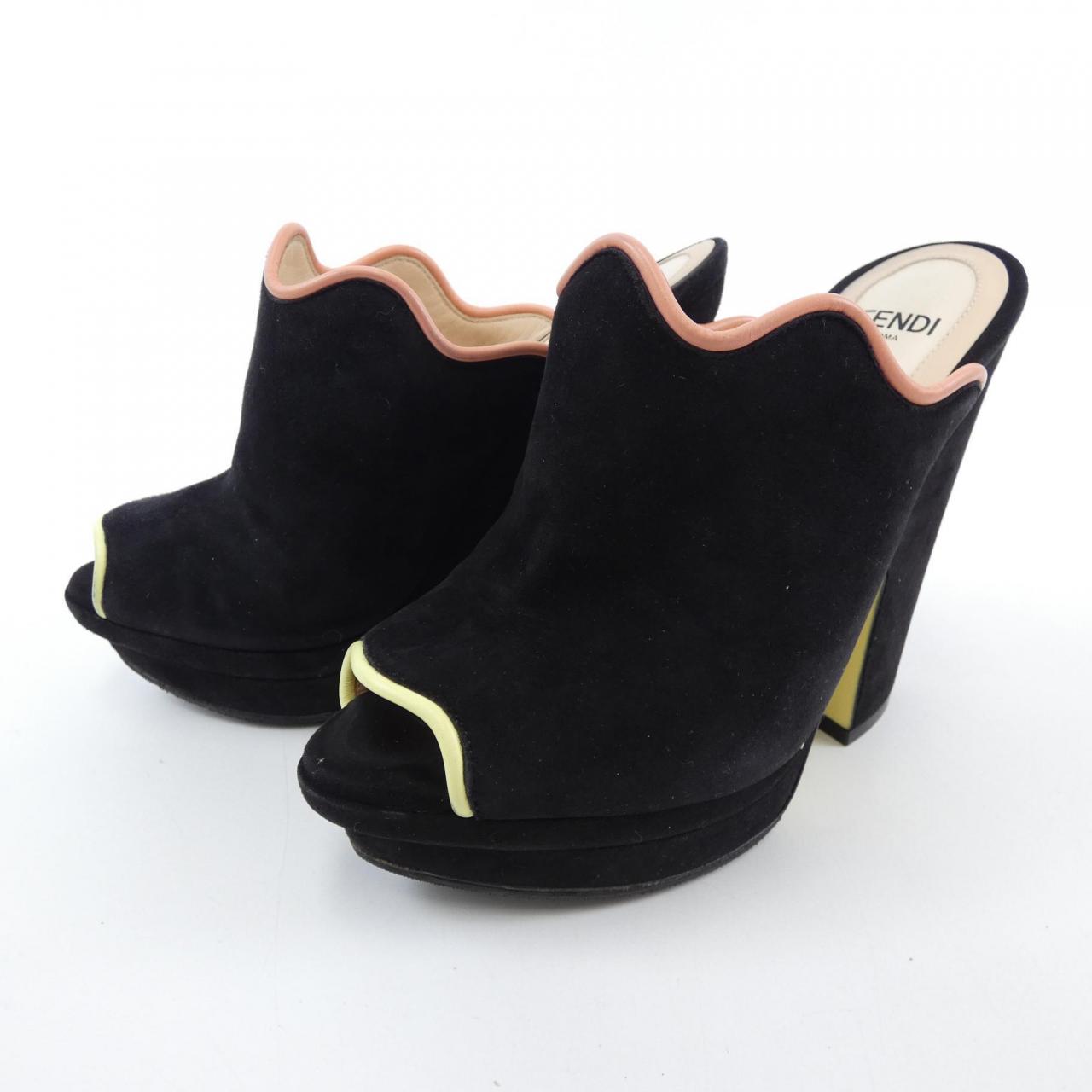 フェンディ FENDI サンダル