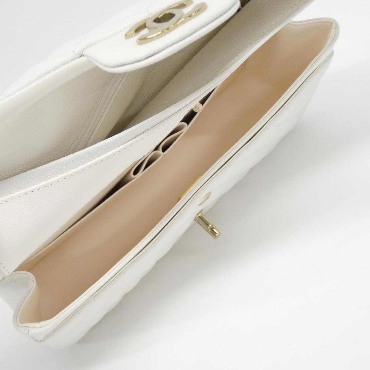 【未使用品】シャネル 1112 ショルダーバッグ