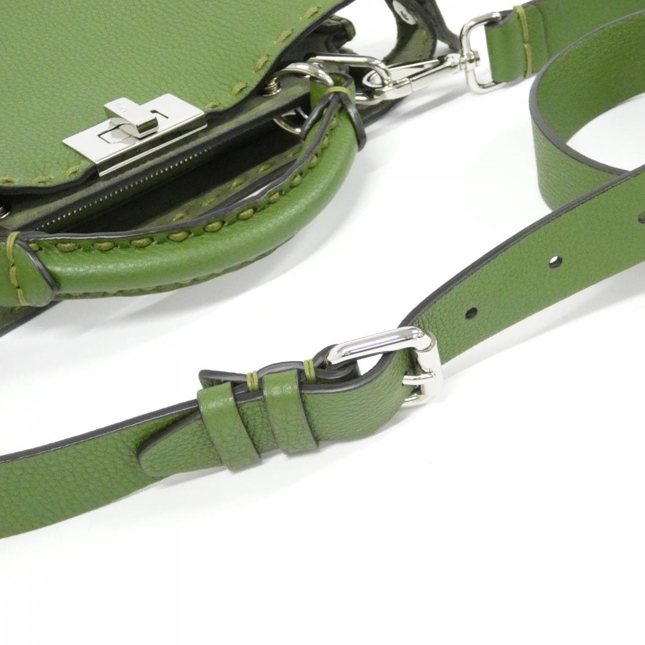 フェンディ SELLERIA ピーカ ブー ソフト スモール 7VA647 ATEK バッグ