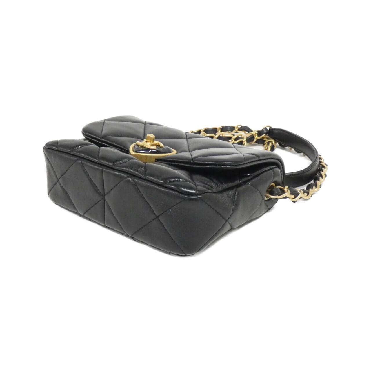 CHANEL AS3979 Shoulder Bag