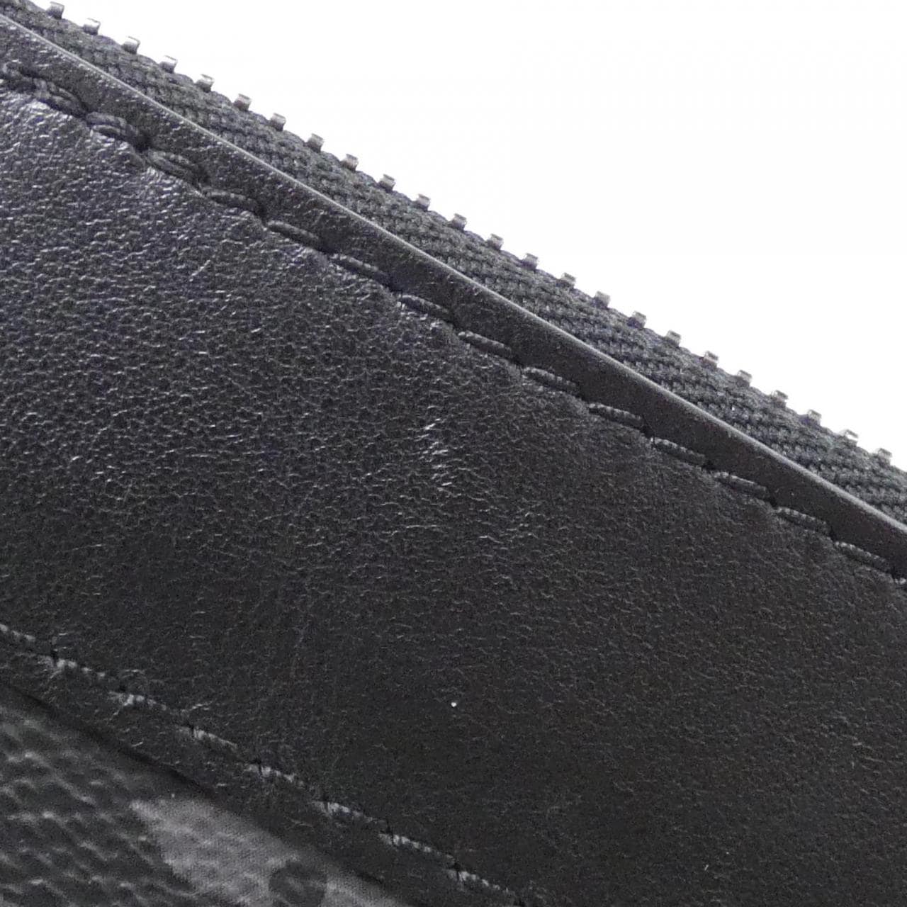 ルイヴィトン モノグラム エクリプス ポシェット トゥ ゴー M81569 バッグ