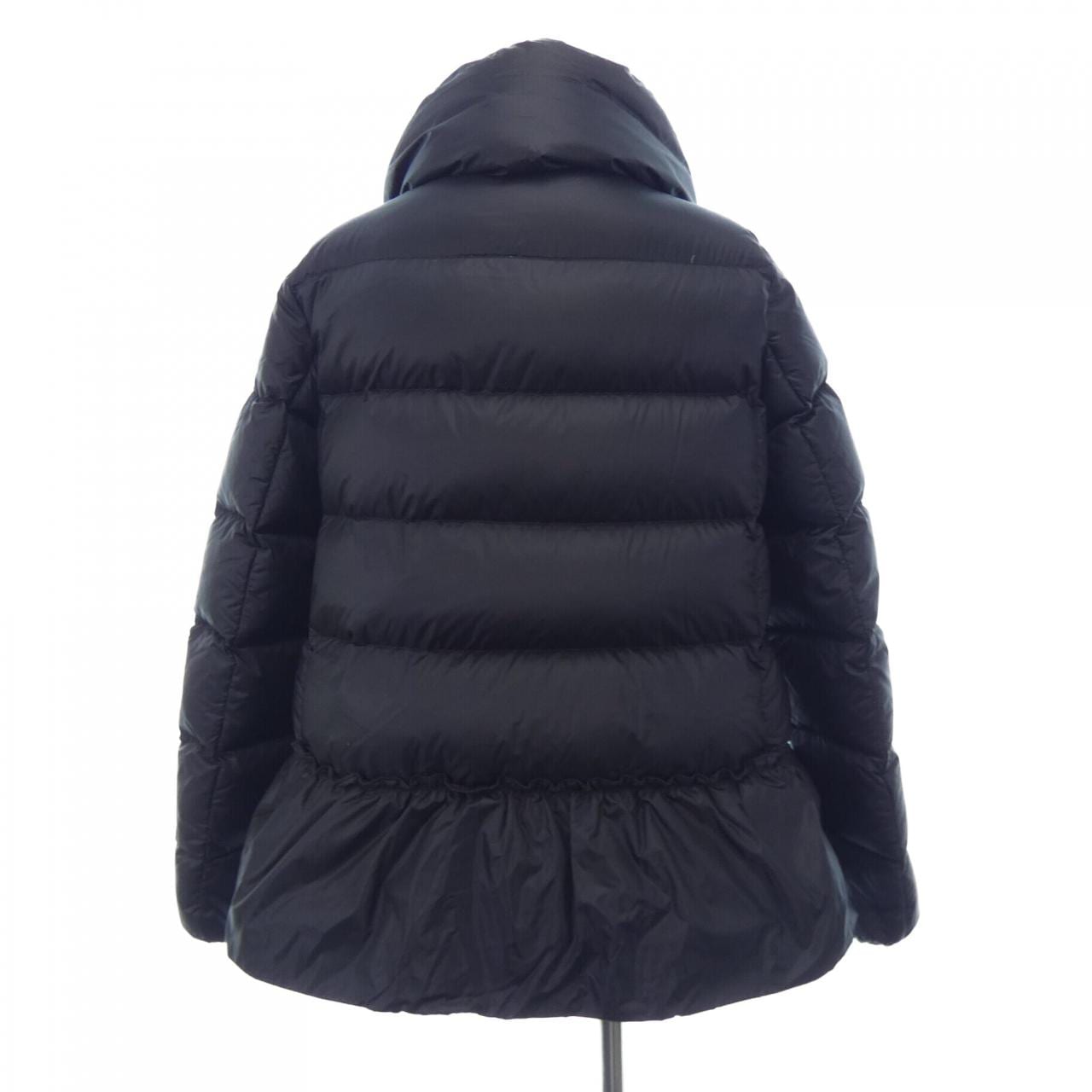 モンクレール MONCLER ダウンジャケット