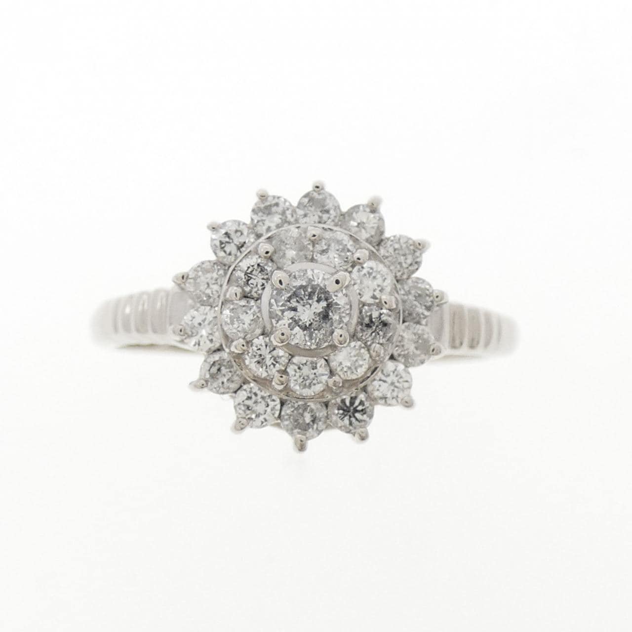 PT900 フラワー ダイヤモンド リング 0.50CT
