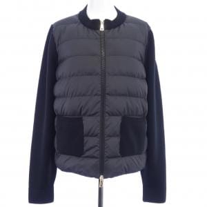 【新品】モンクレール MONCLER K20939B00036 ダウンジャケット