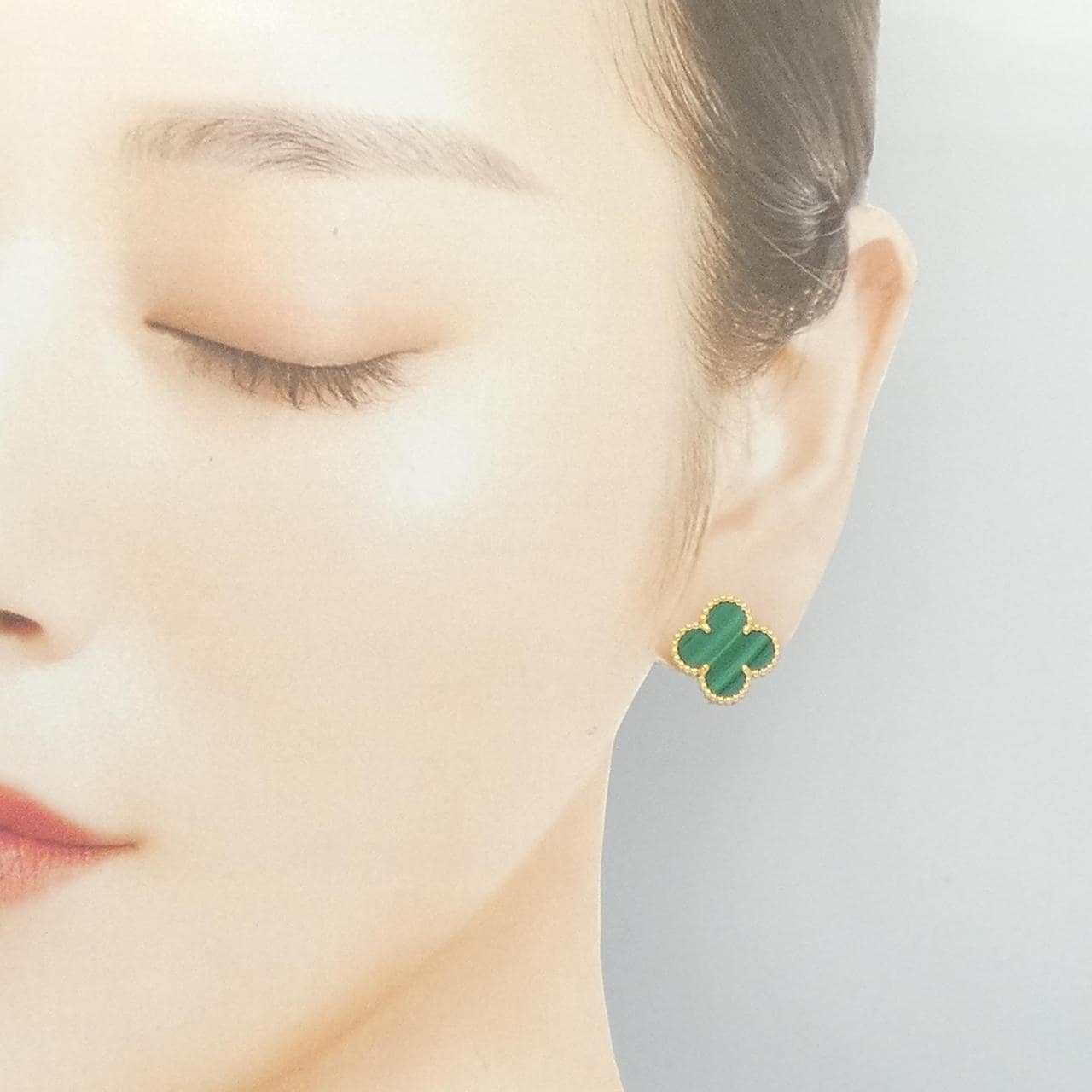 ヴァンクリーフ&アーペル ヴィンテージアルハンブラ ピアス