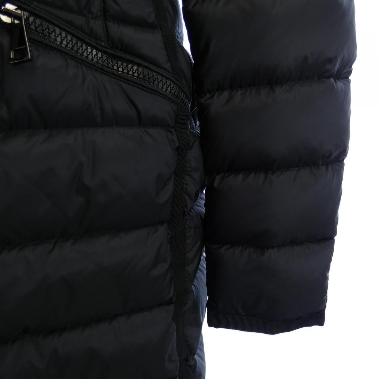 モンクレール MONCLER ダウンコート