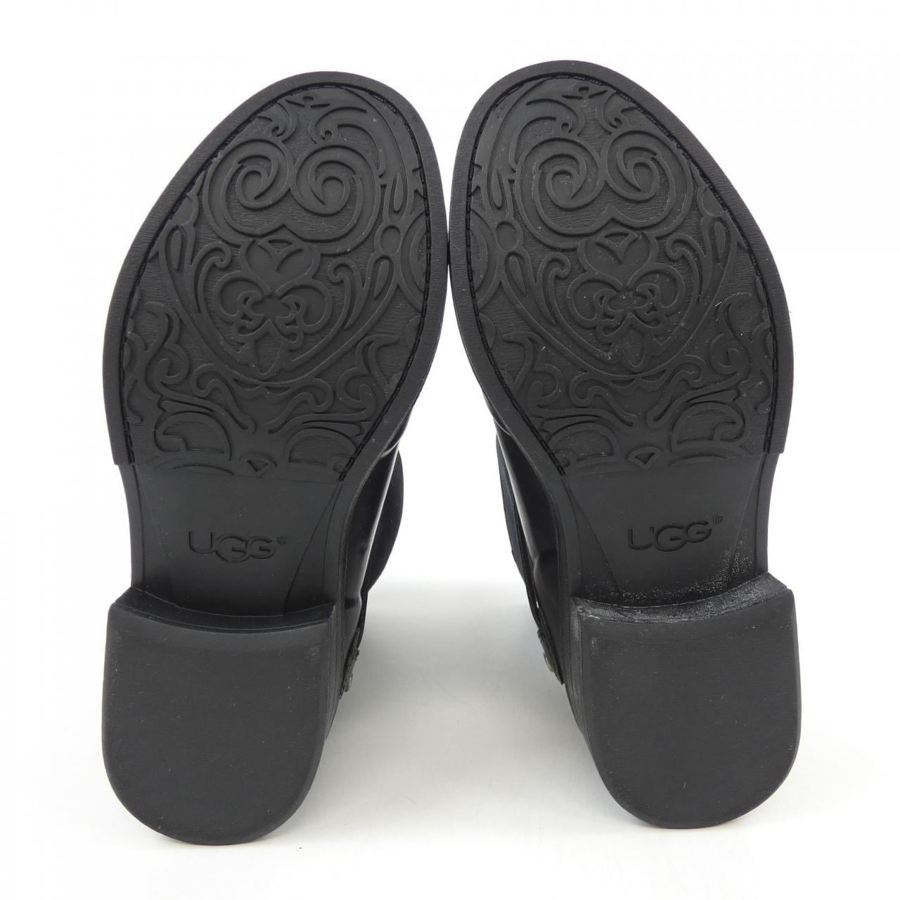 アグ UGG ブーツ