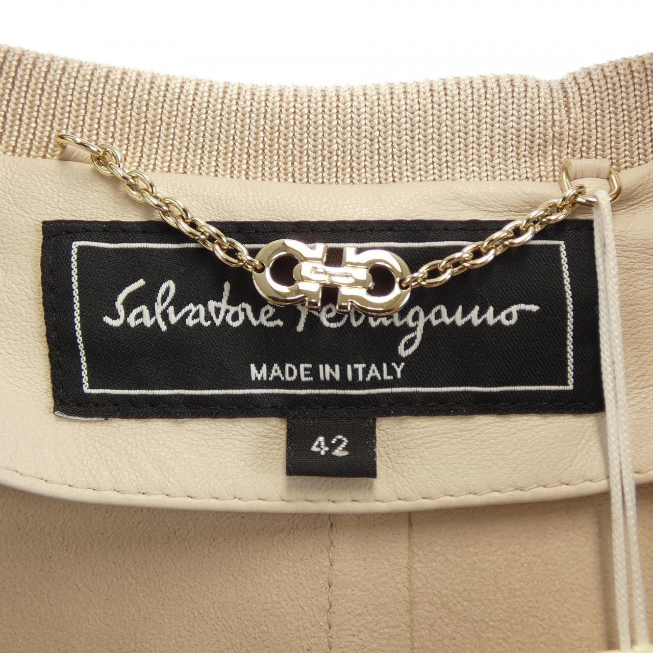 サルヴァトーレフェラガモ SALVATORE FERRAGAMO レザージャケット