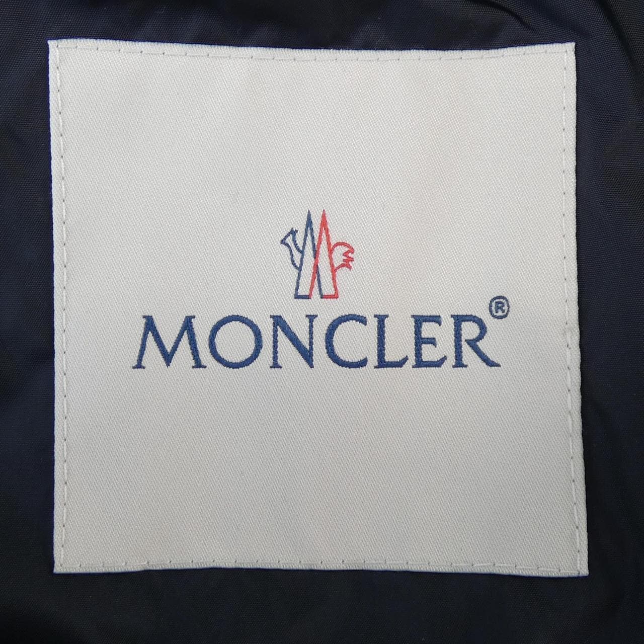 MONCLER蒙克勒·布盧森