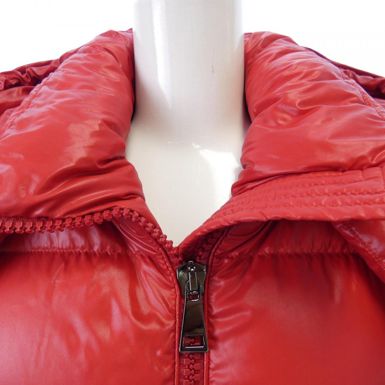 モンクレール MONCLER ダウンジャケット