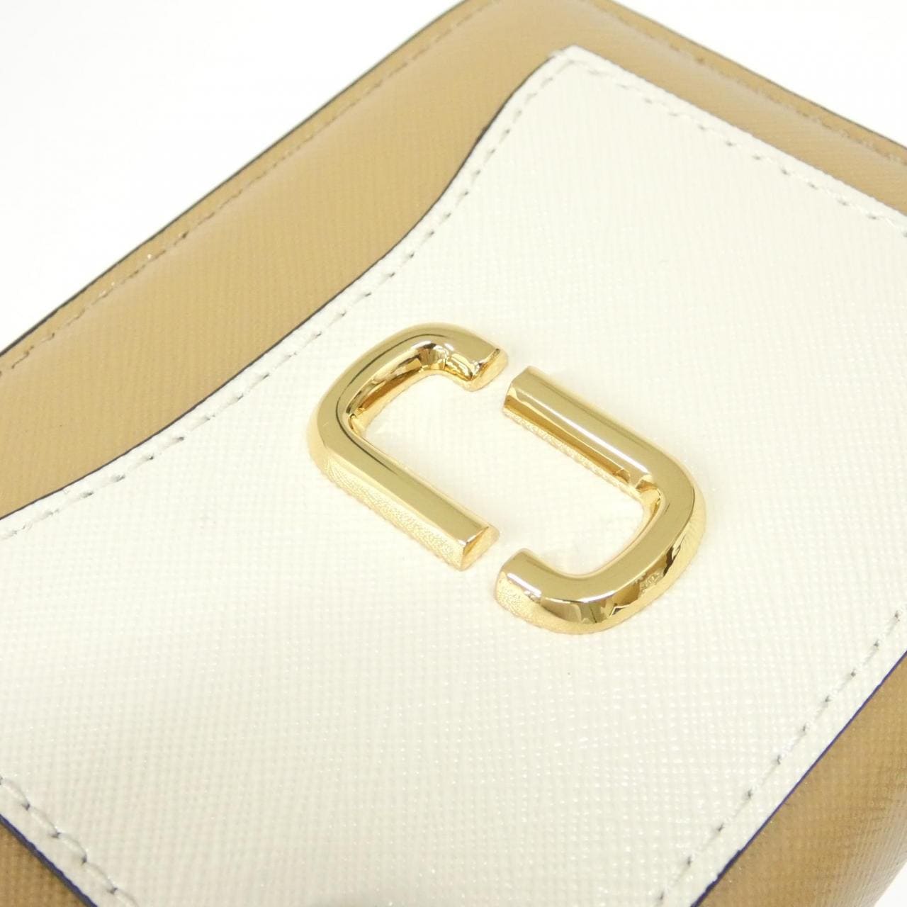 【新品】マークジェイコブス SNAPSHOT 2F3SMP062S07 財布