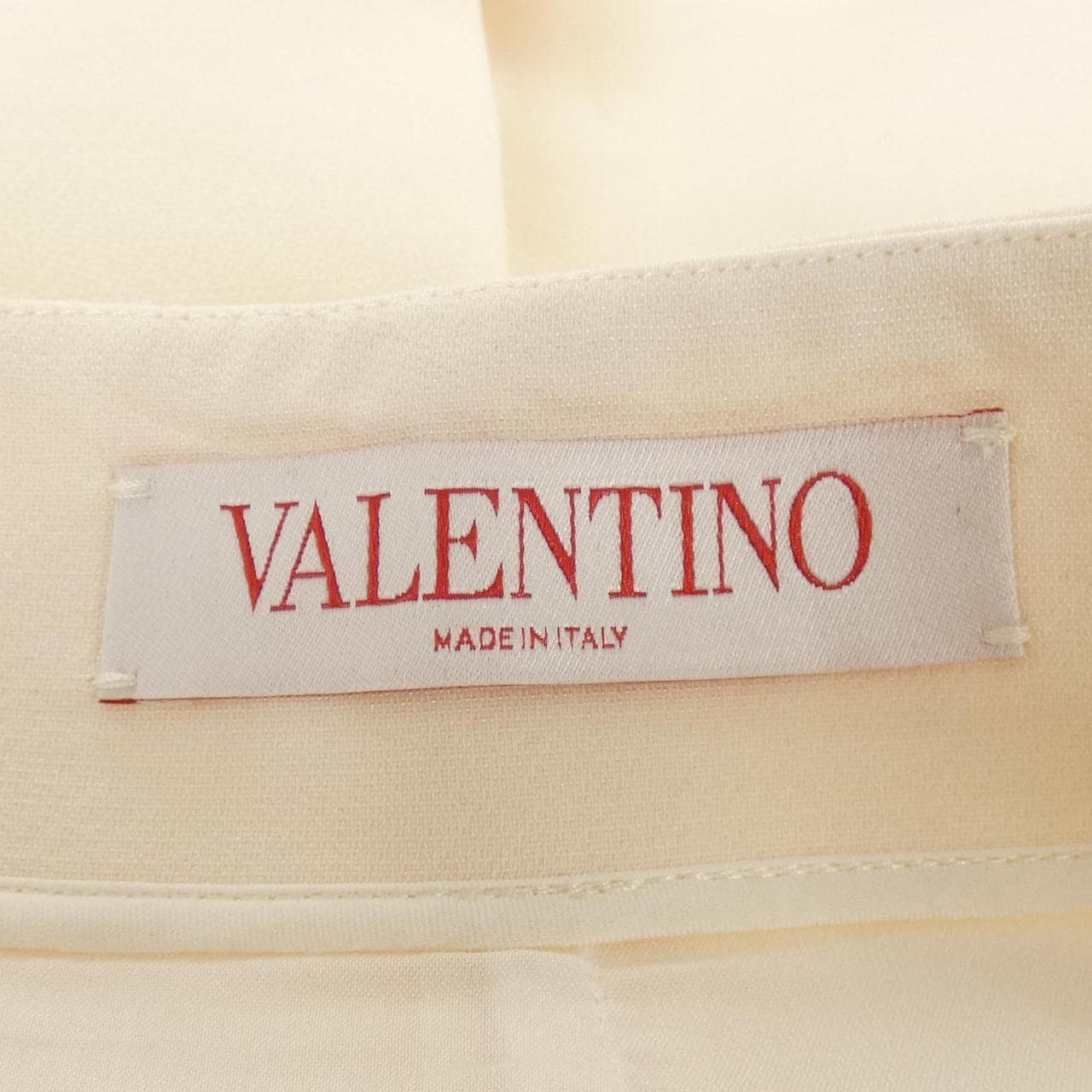 ヴァレンティノ VALENTINO 1B3RF2351 ショートパンツ