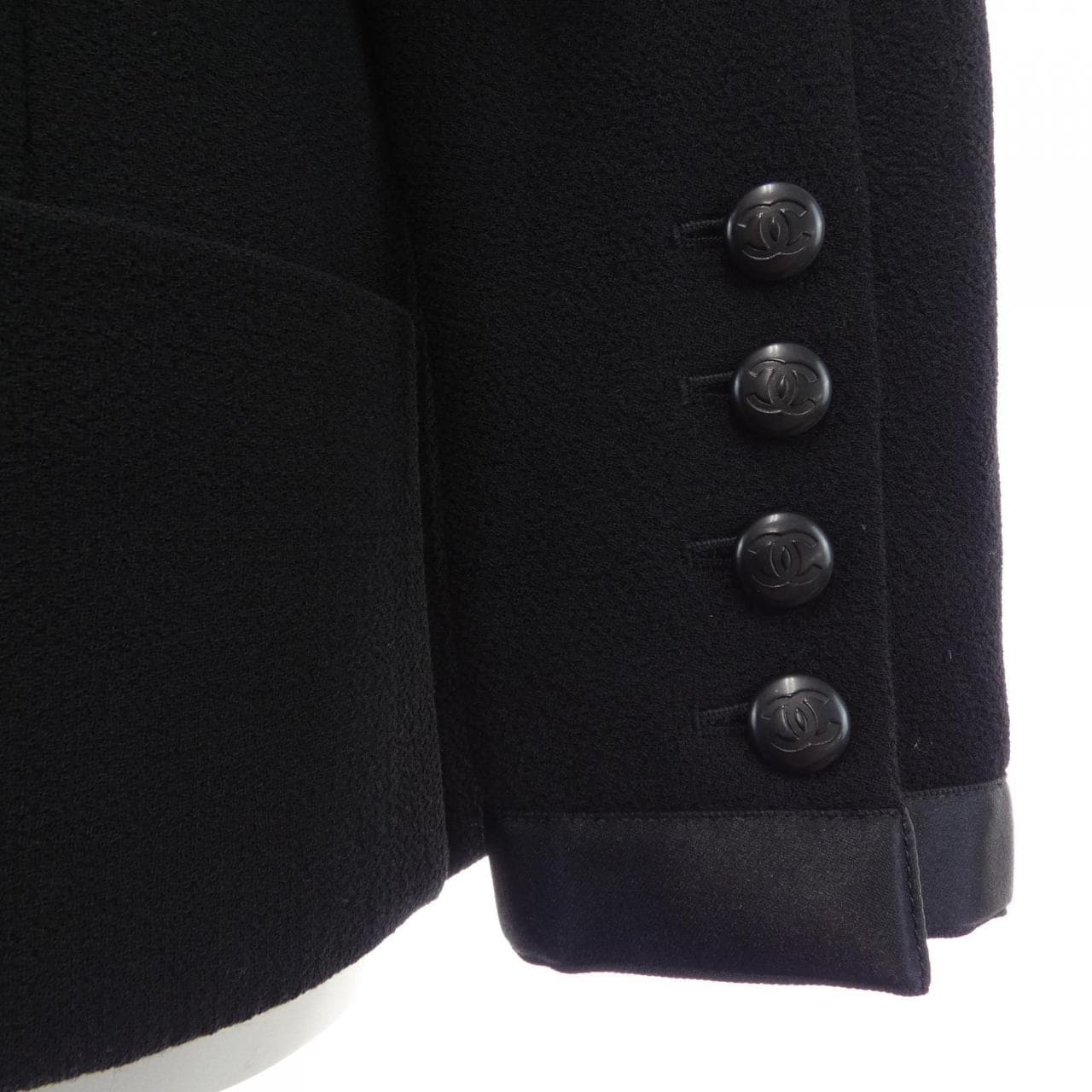 【ヴィンテージ】シャネル CHANEL P06271V03075 96C. スーツ