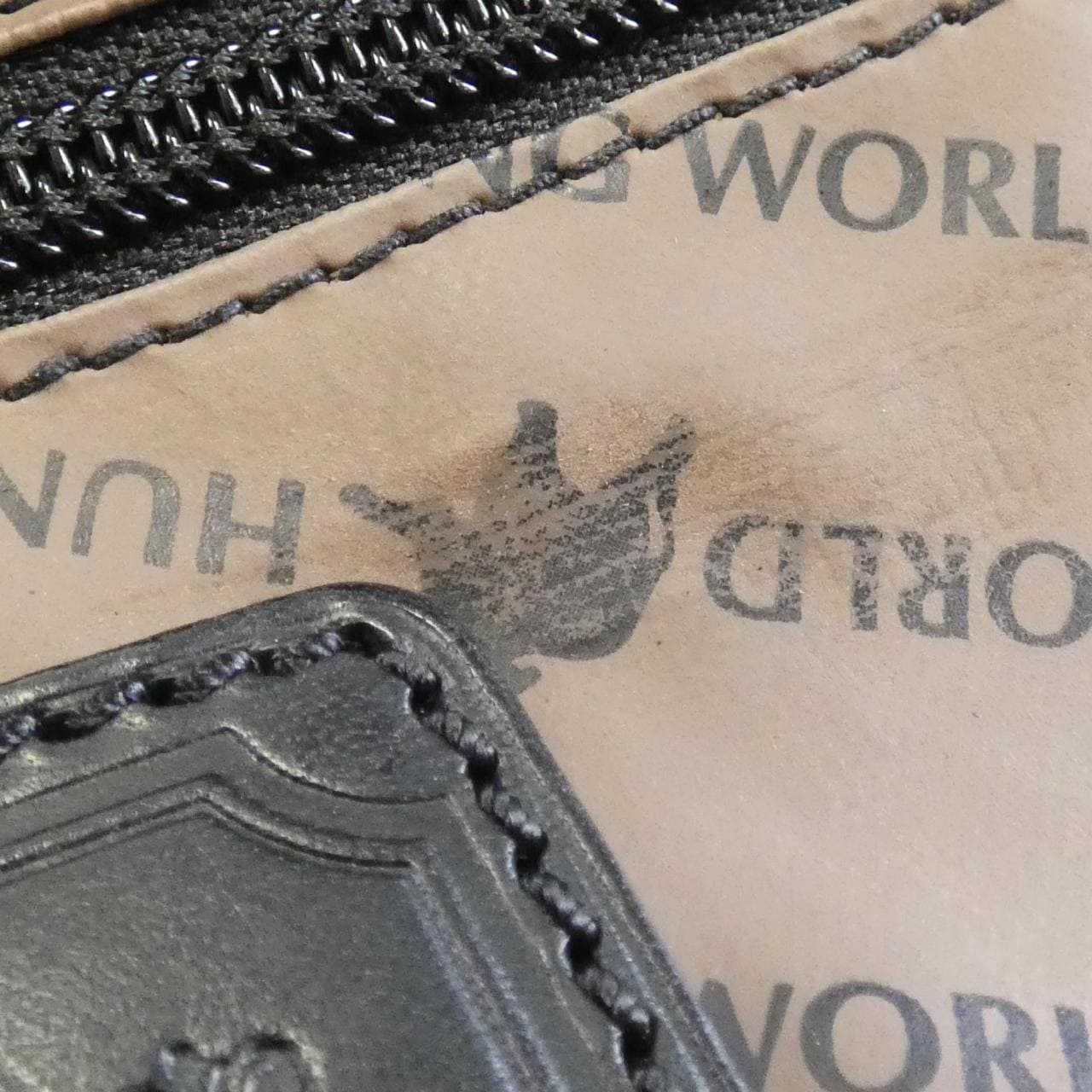 HUNTING WORLD Boston Bag