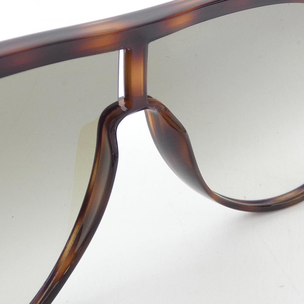 トムフォード TOM FORD TF647 SUNGLASSES