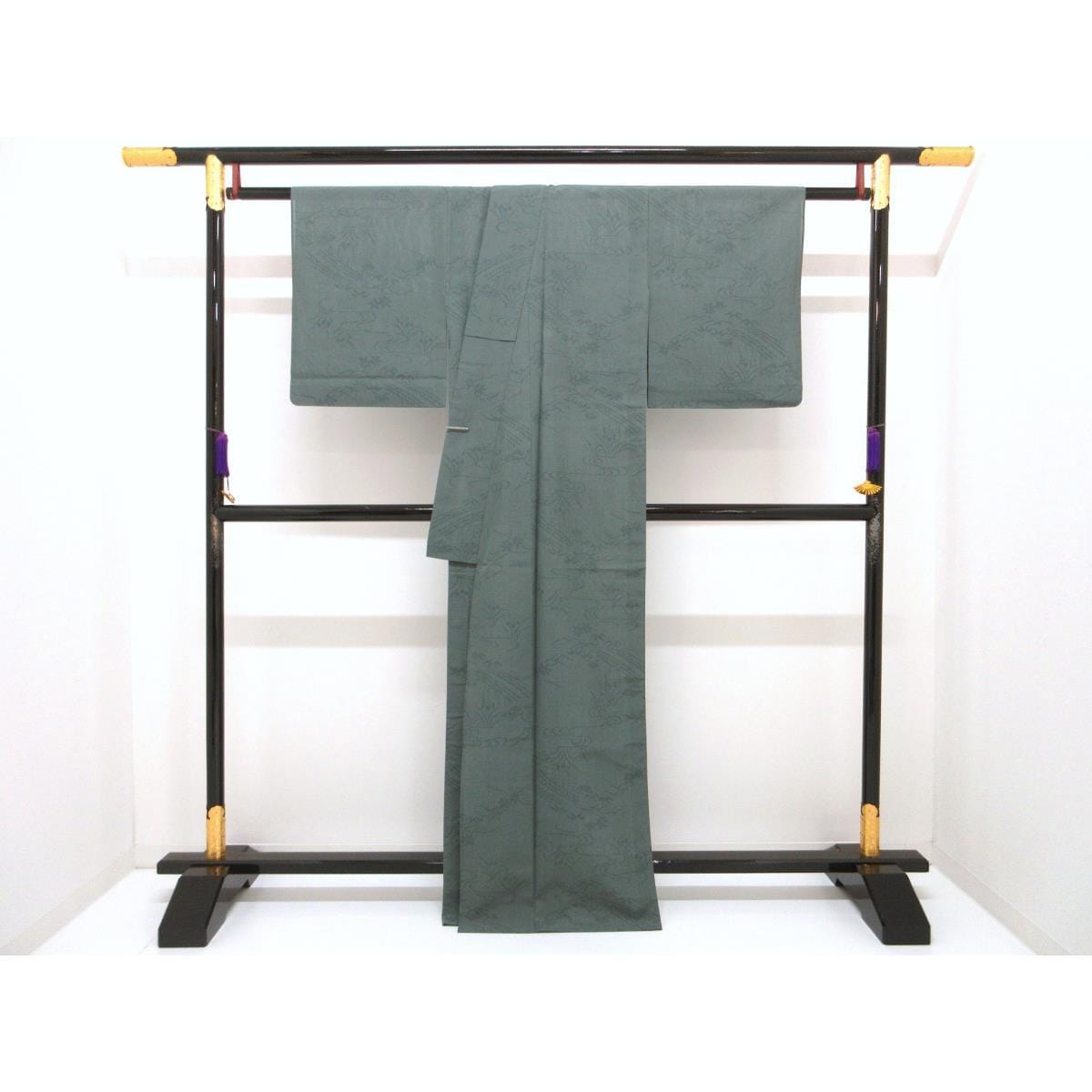 Single layer, silk weave, width L
