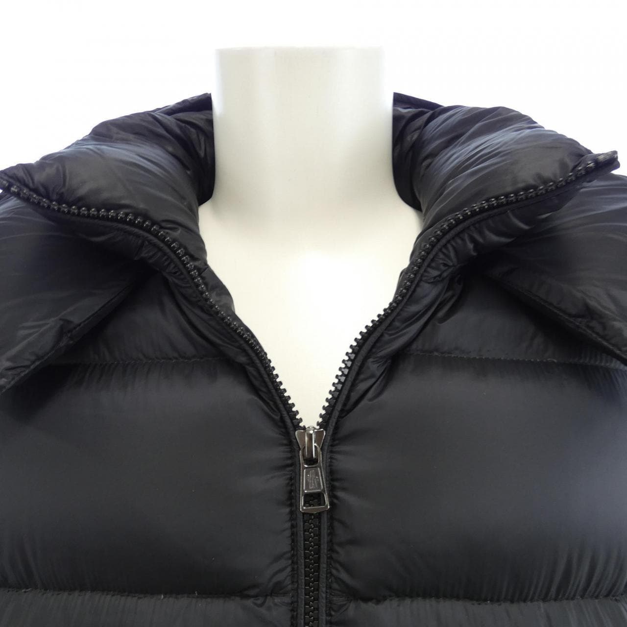 モンクレール MONCLER WILLM ダウンジャケット