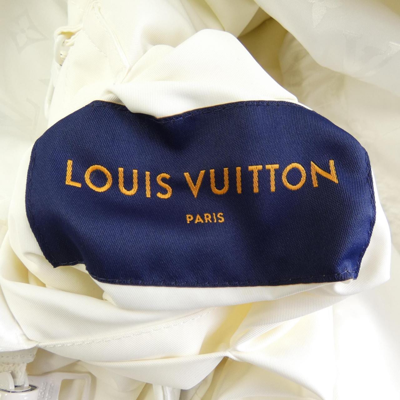 LOUIS VUITTON Monogram双面尼龙防风夹克 HLB46WMO6