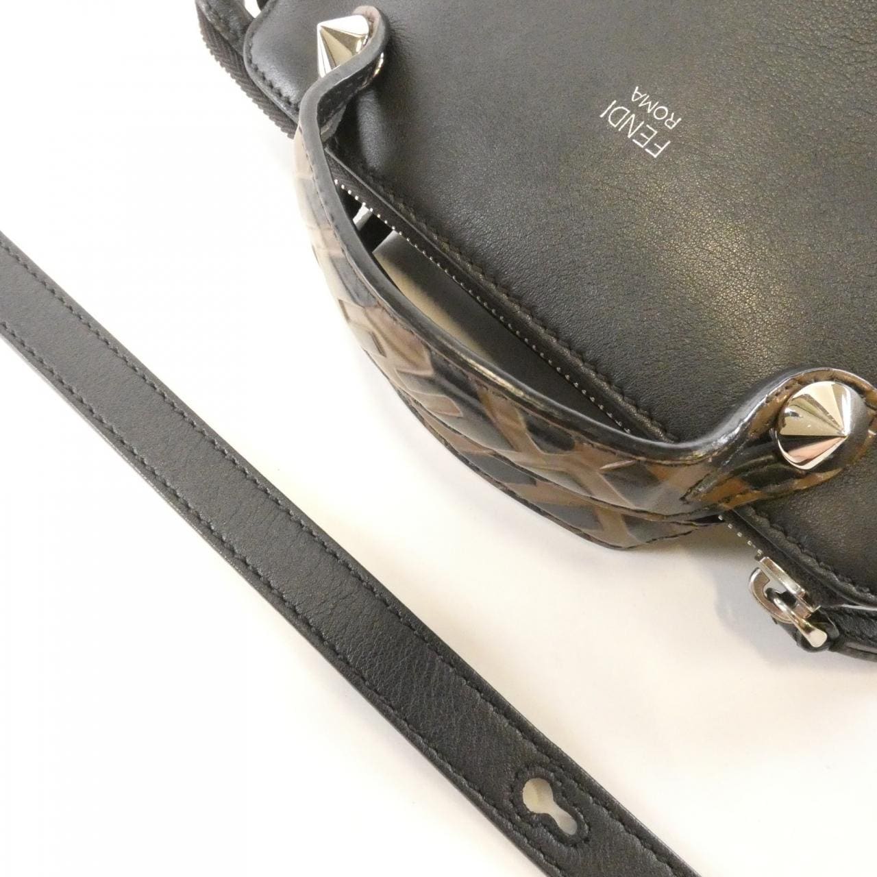 フェンディ バイ ザ ウェイ スモール 8BL145 A6CO バッグ