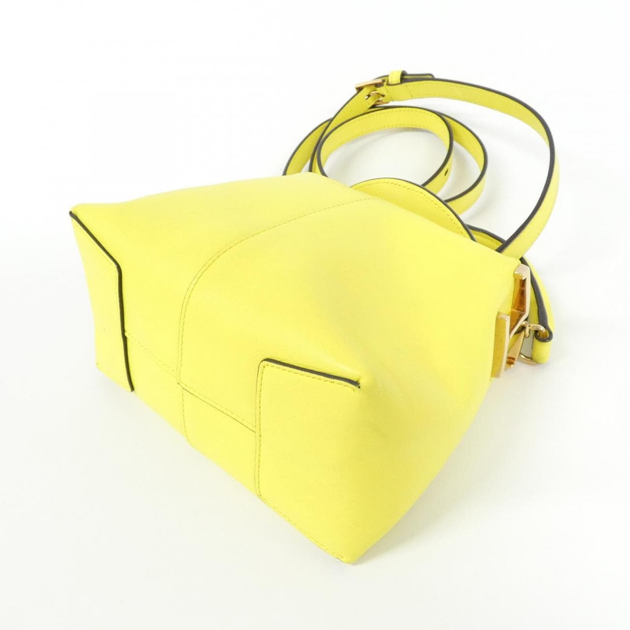 トッズ T CASE バッグ