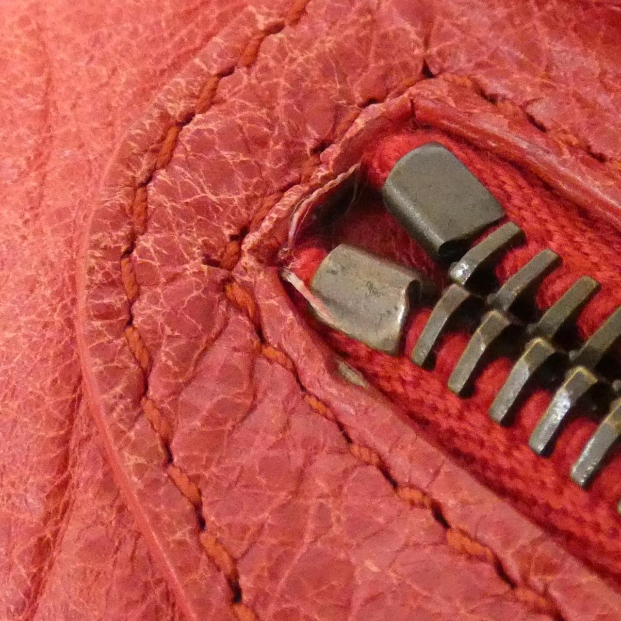 バレンシアガ THE VELO 235216 D94JT バッグ