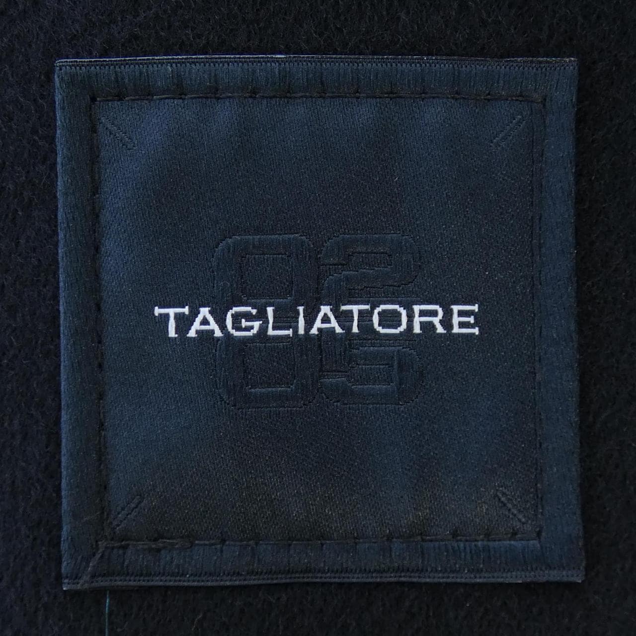 タリアトーレ TAGLIATORE コート