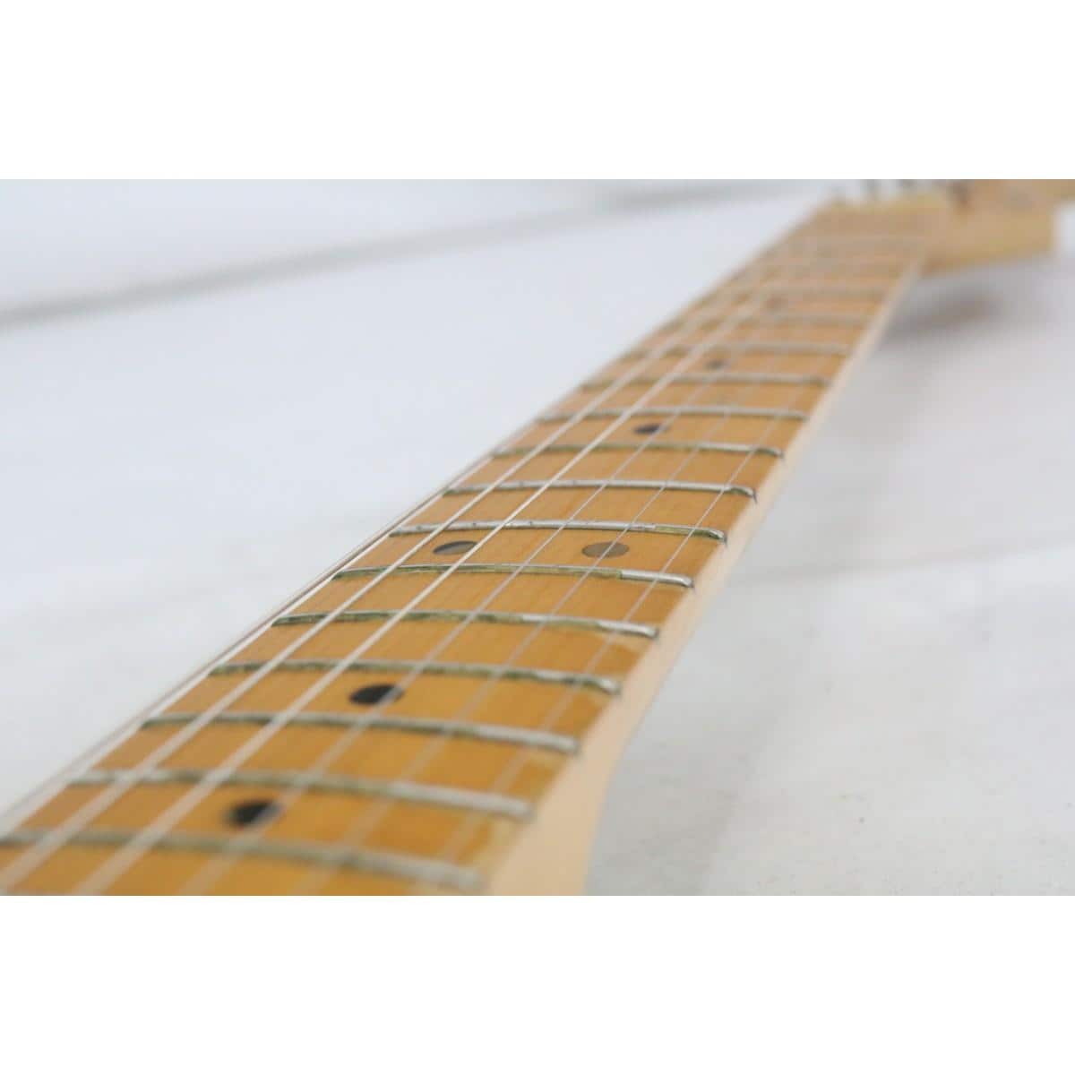 ＦＥＮＤＥＲ　　ＢＵＤＤＹ　ＧＵＹ　ＳＴＲＡＴＯＣＡＳＴＥＲ