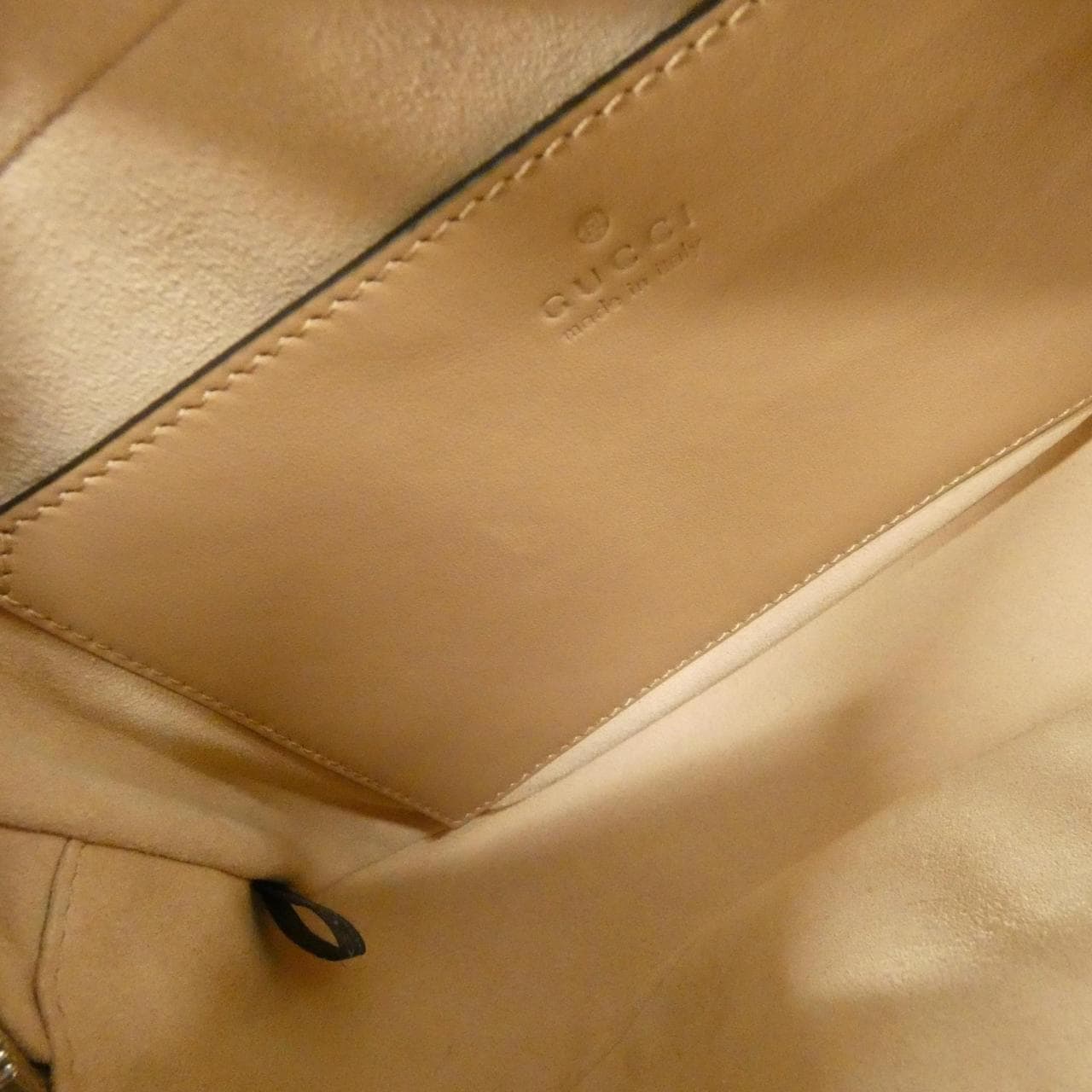 グッチ GG MARMONT 447632 UM8BN ショルダーバッグ