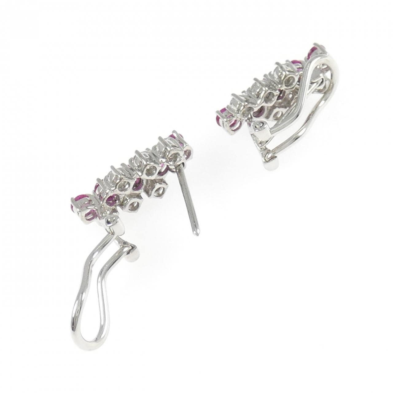 750WG ルビー ピアス/イヤリング 1.06CT