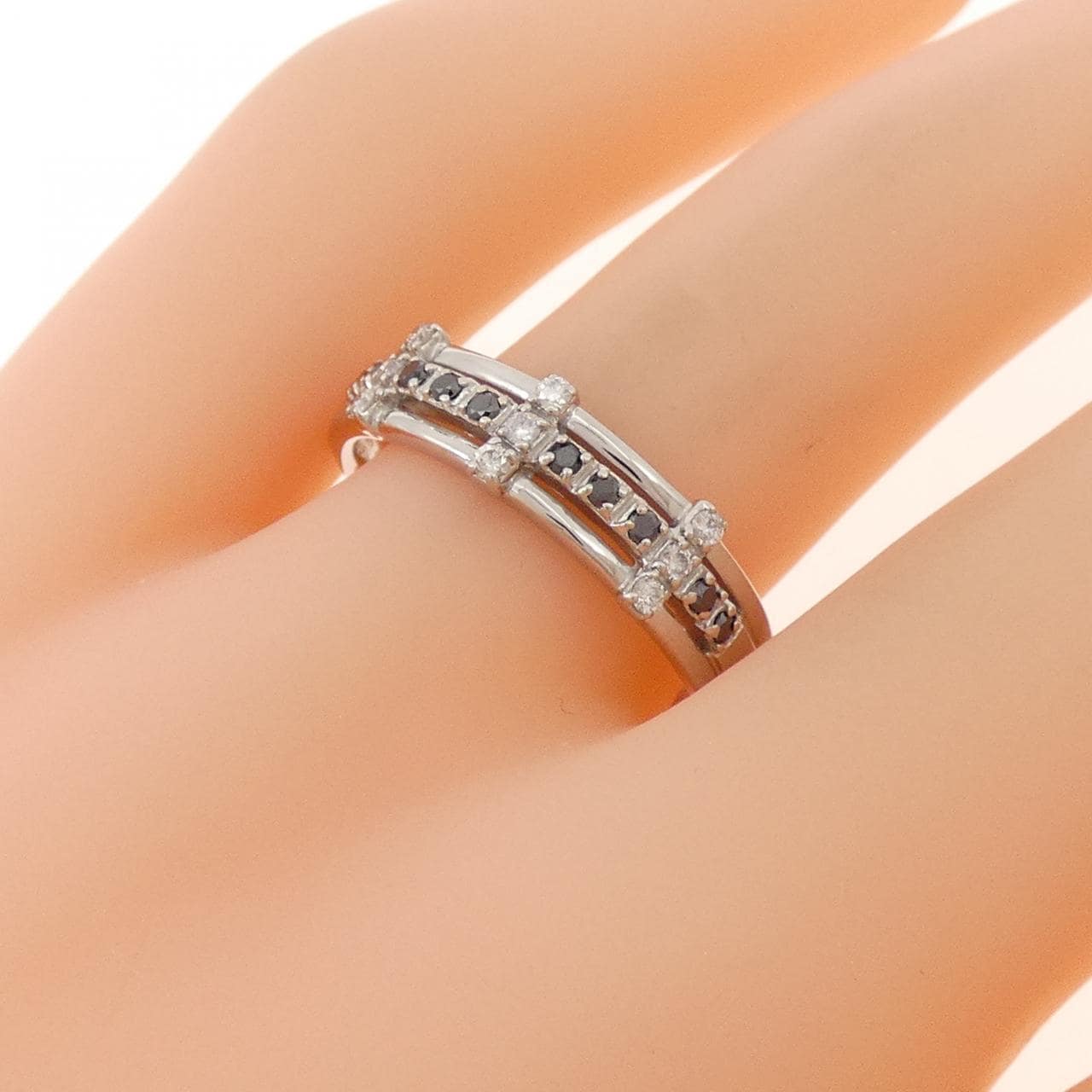 K18WG ダイヤモンド リング 0.20CT