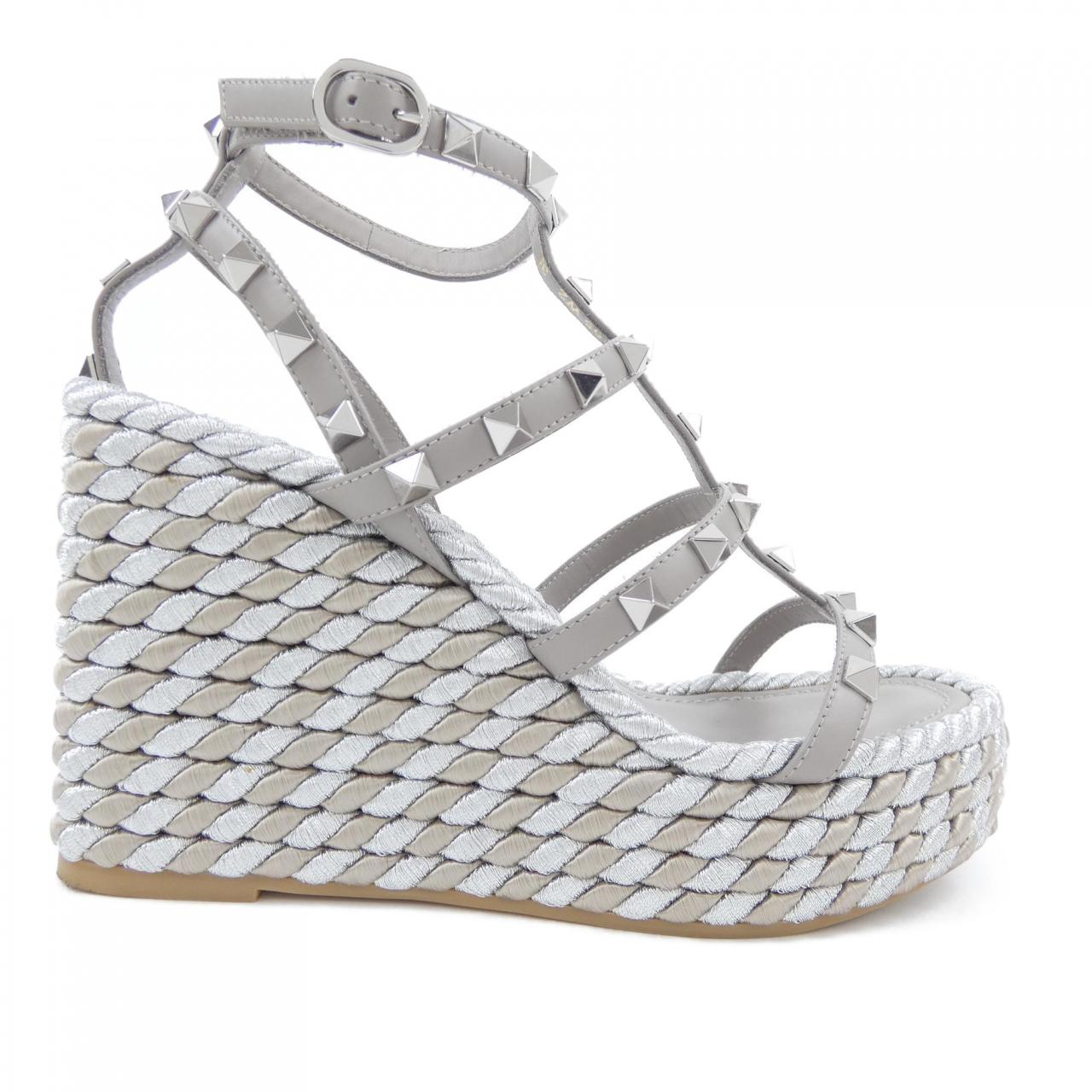 ヴァレンティノ VALENTINO サンダル