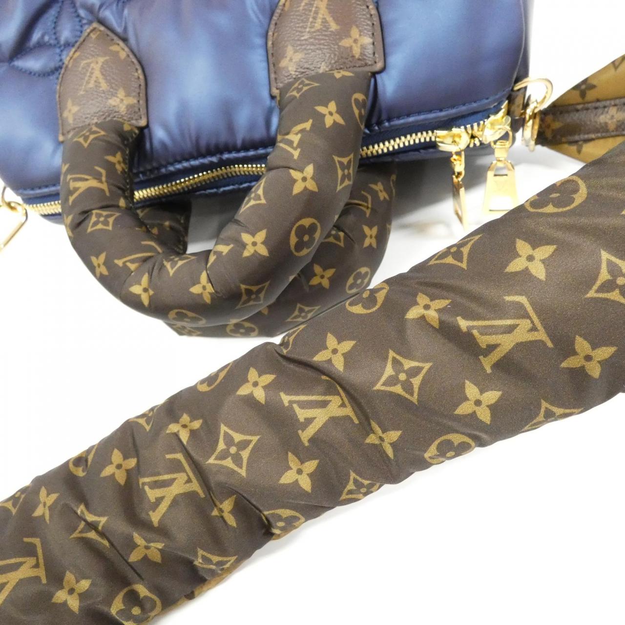 LOUIS VUITTON Monogram（LV 抱枕）Speedy Bandouliere 25 厘米 M21061 波士顿包