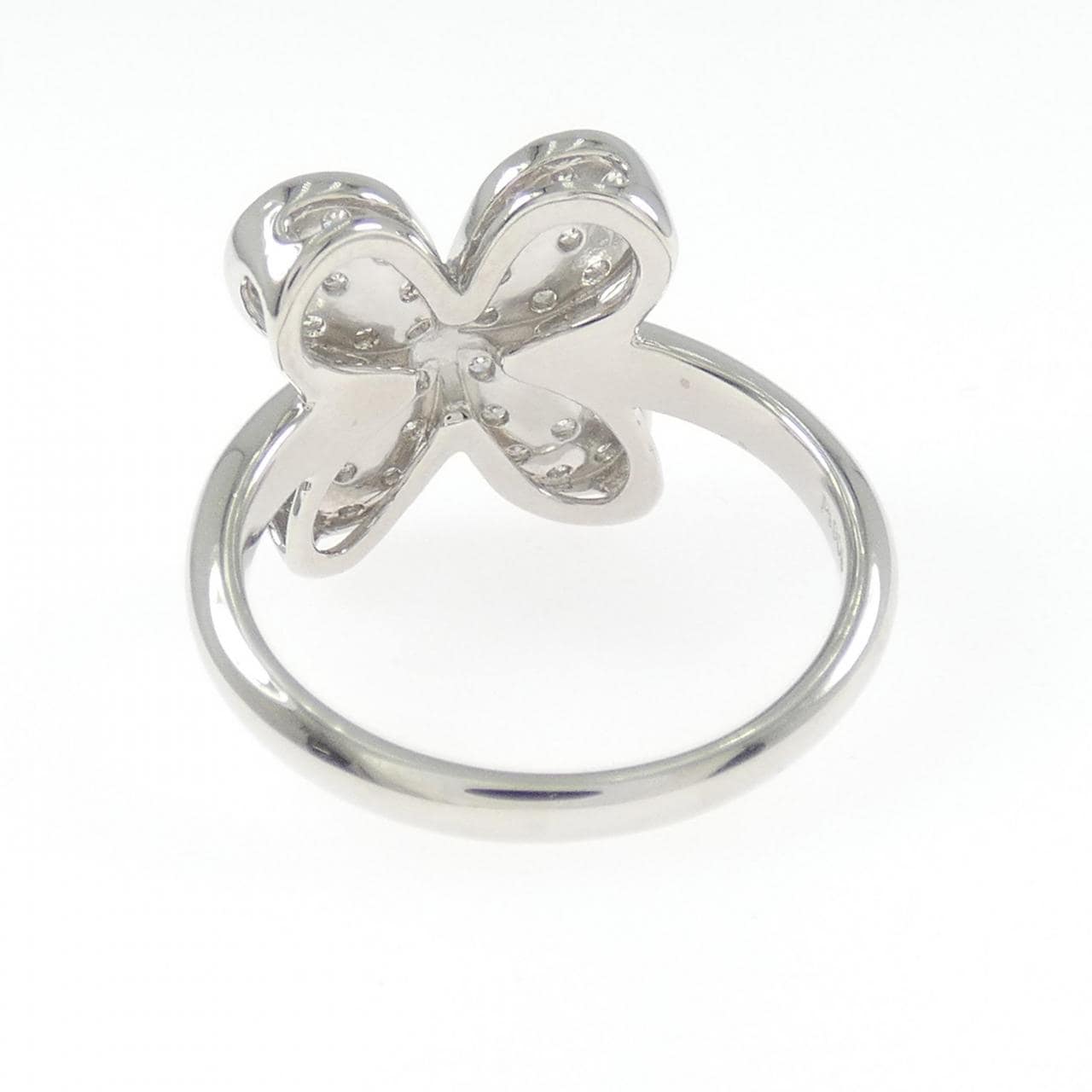 PT900 Clover Diamond Ring 0.26CT