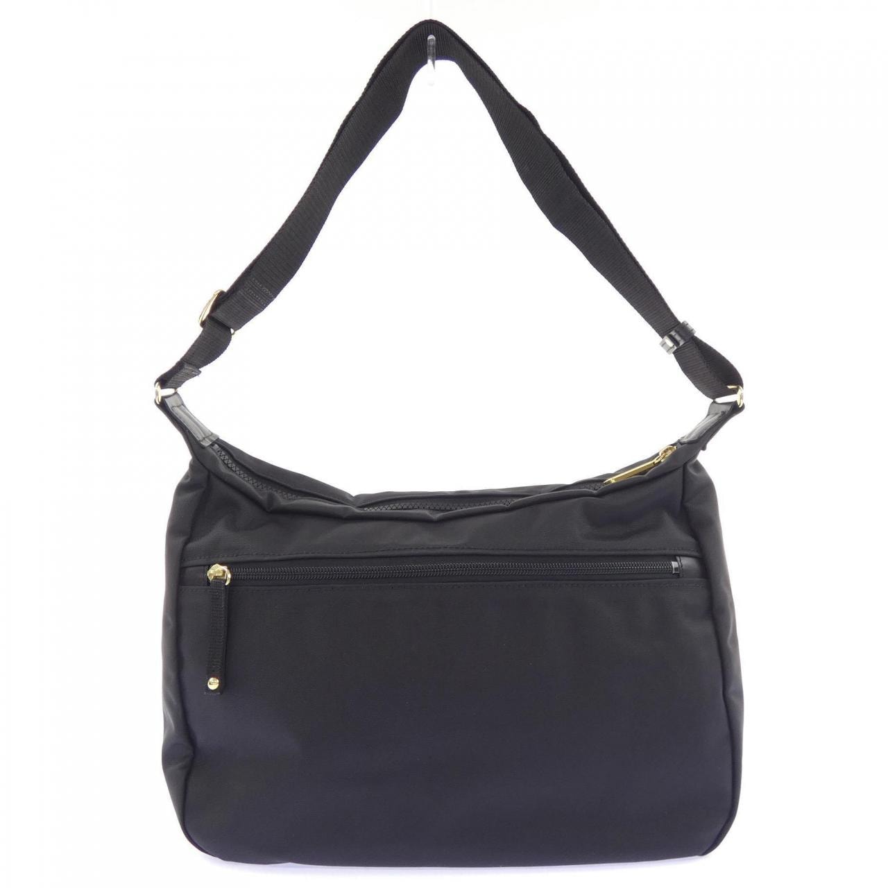ブルーレーベルクレストブリッジ BLUE LABEL CRESTBRIDGE BAG