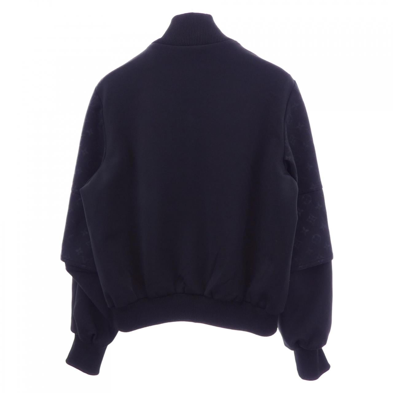 ルイヴィトン LOUIS VUITTON エンボスモノグラム FMJA26D97 ブルゾン