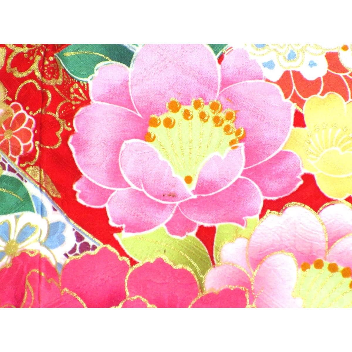 振袖　友禅金彩加工　刺繍入りボカシ染