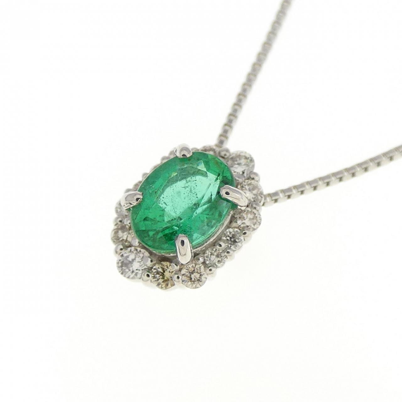 [BRAND NEW] PT Emerald Necklace 0.38CT