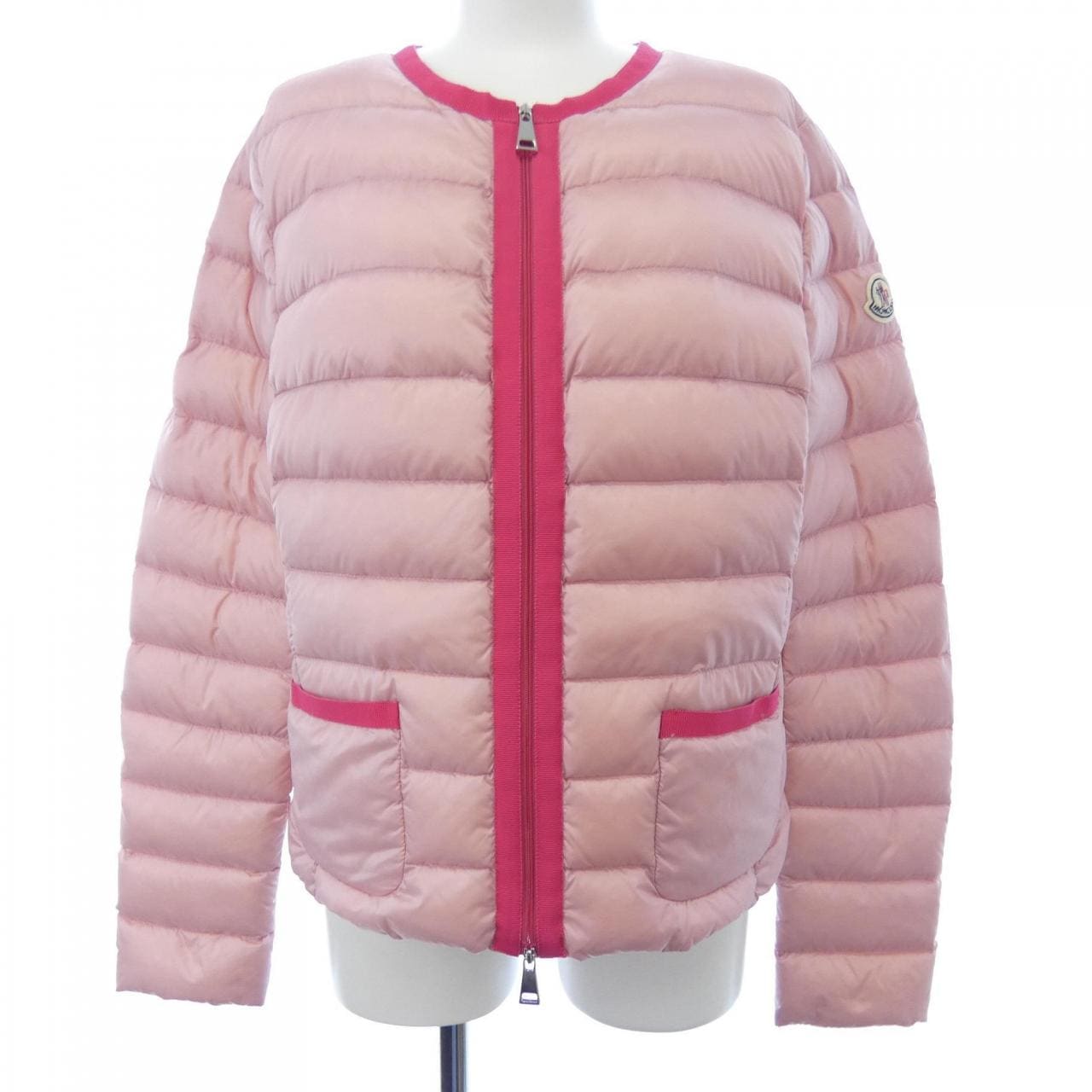 モンクレール MONCLER ダウンジャケット