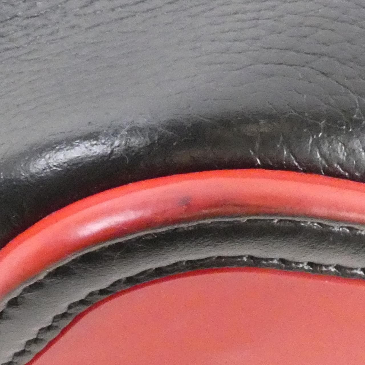 クリスチャンルブタン カバタ 1175113 バッグ