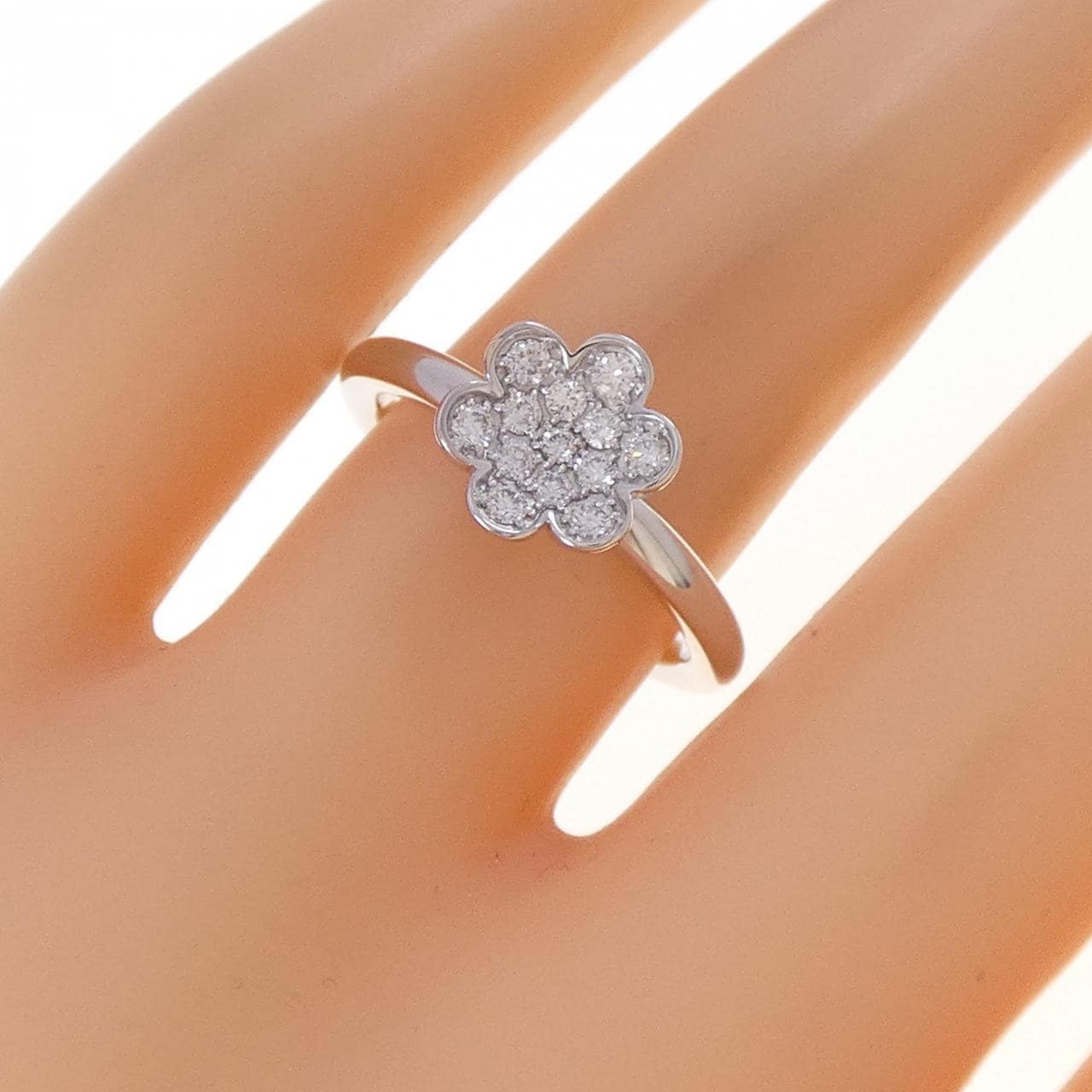 ミキモト フラワー ダイヤモンド リング 0.17CT