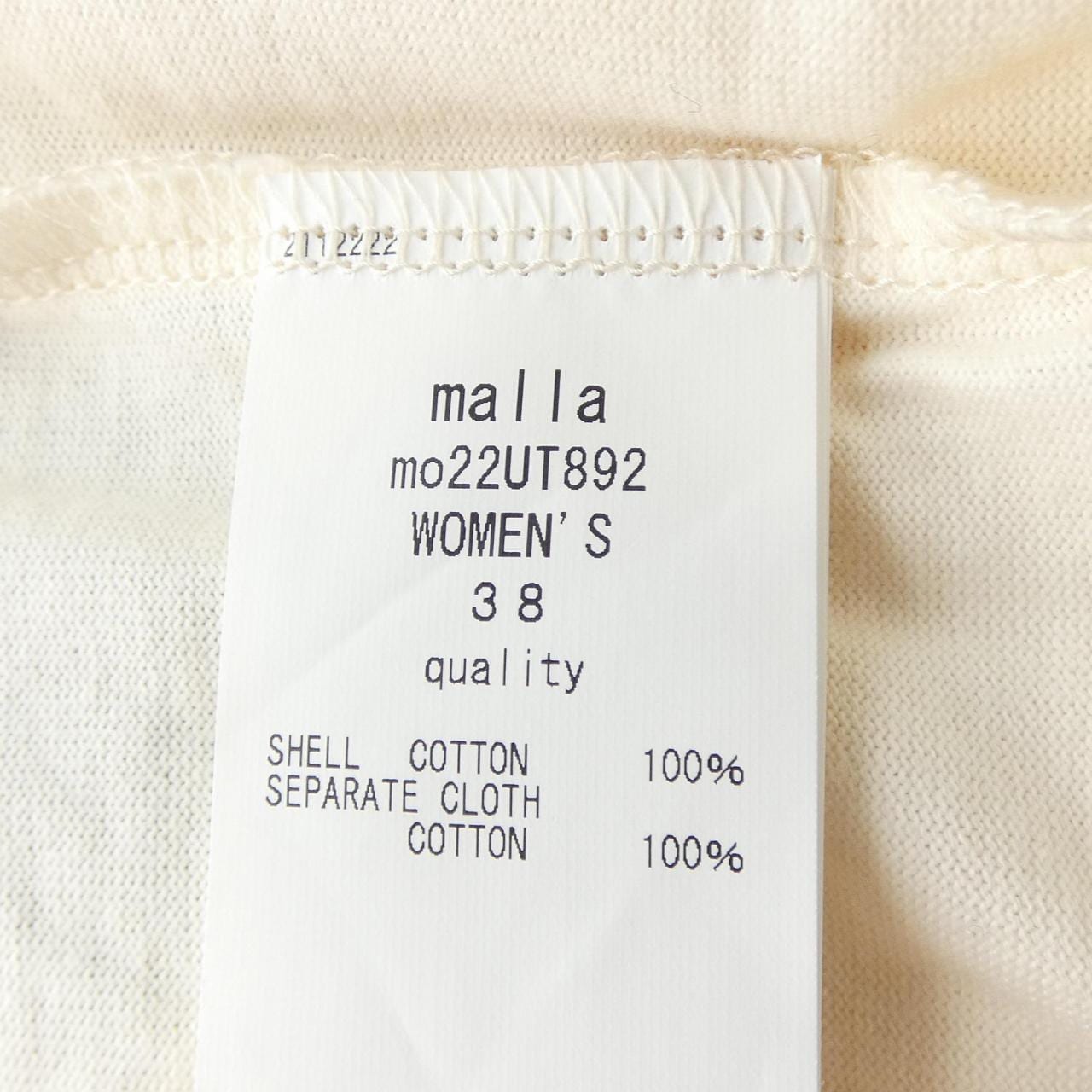 malla トップス