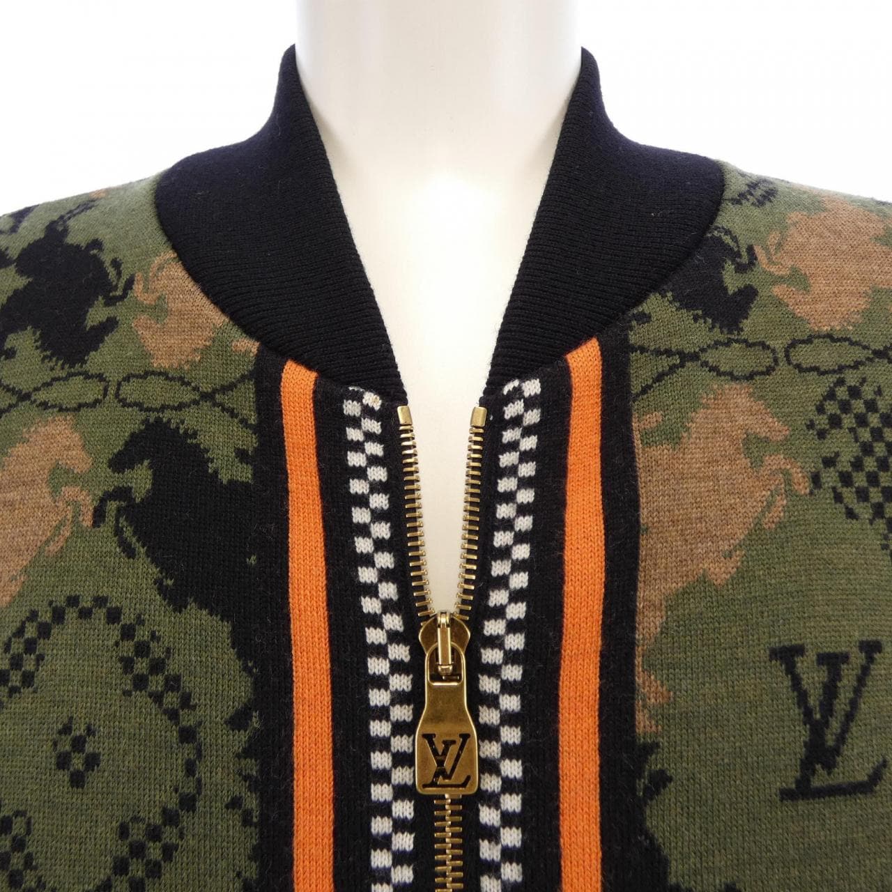 ルイヴィトン LOUIS VUITTON HRN84WCVU ブルゾン