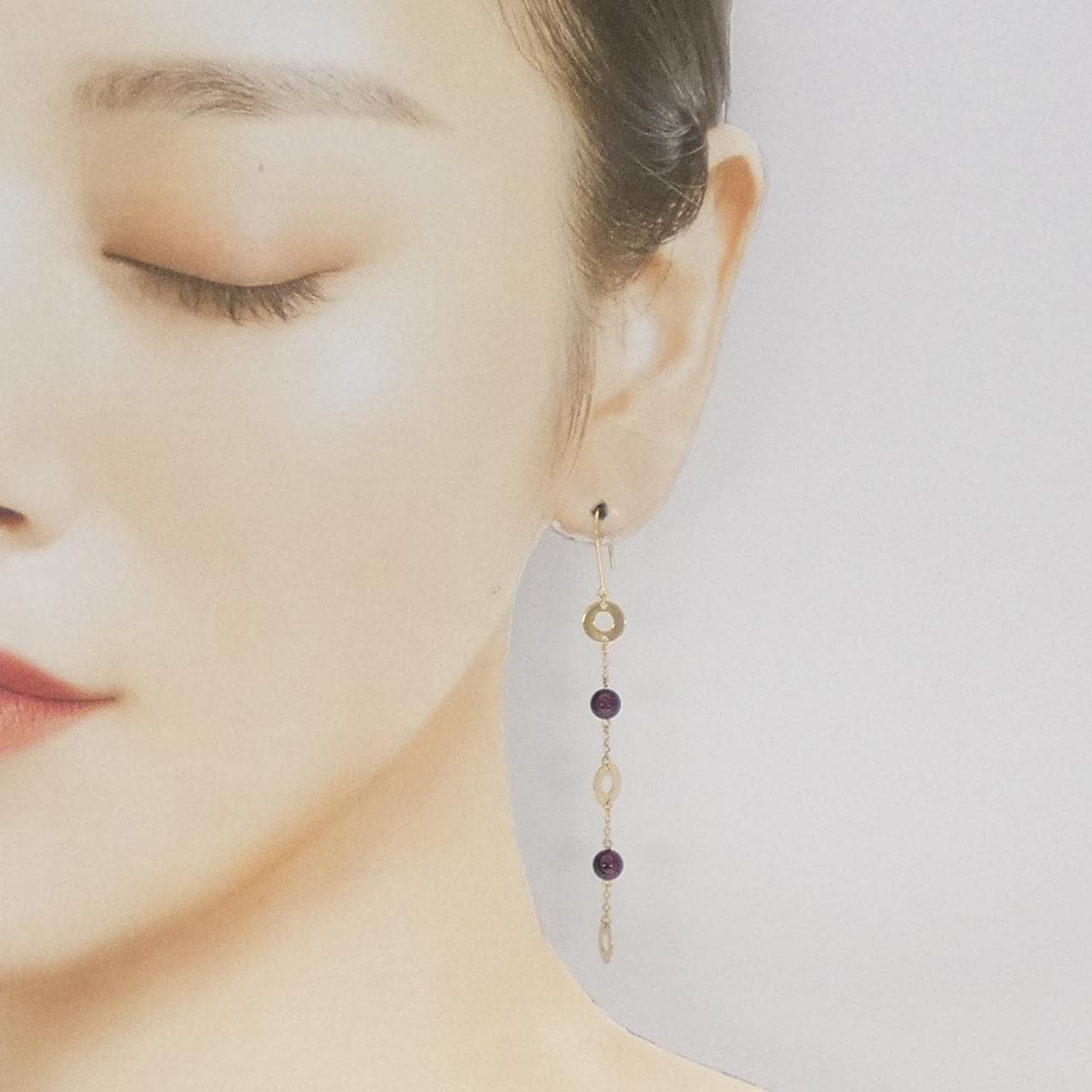 K18YG ガーネット ピアス