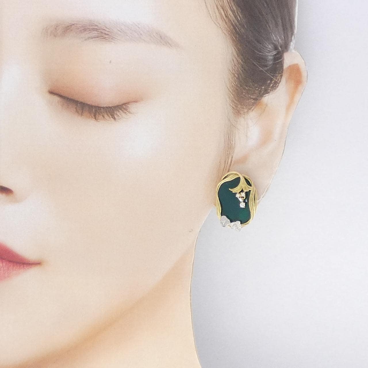 アズ タイム カルセドニー イヤリング