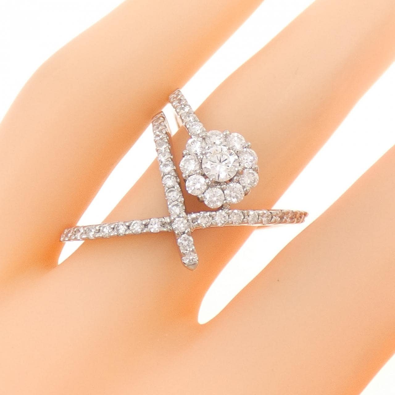 18KWG ダイヤモンド リング 0.18CT