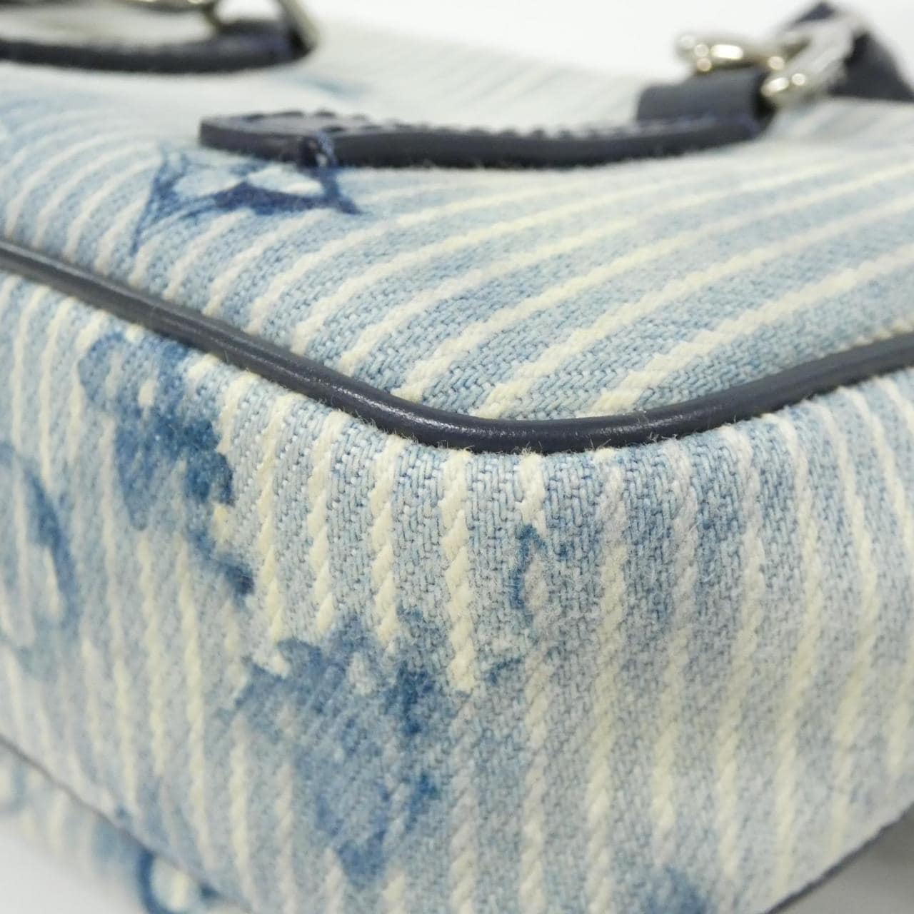 ルイヴィトン ウォーターカラー モノグラム アウトドア ポシェット M80462 ショルダーバッグ