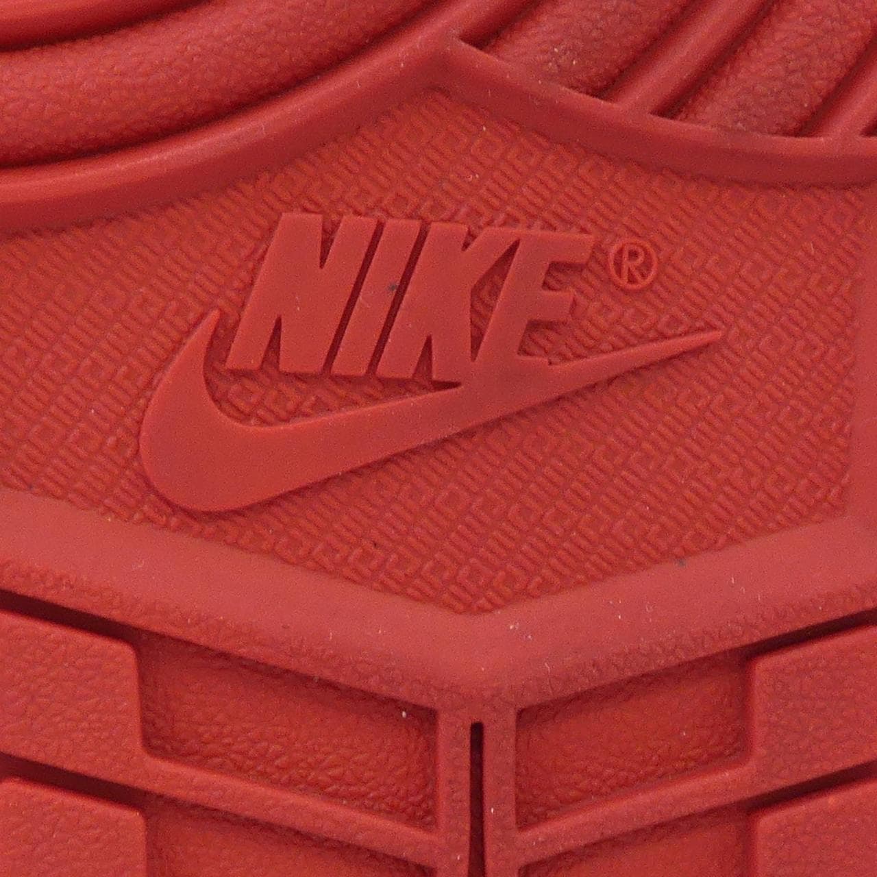 エアジョーダン AIR JORDAN DZ5485-106 スニーカー