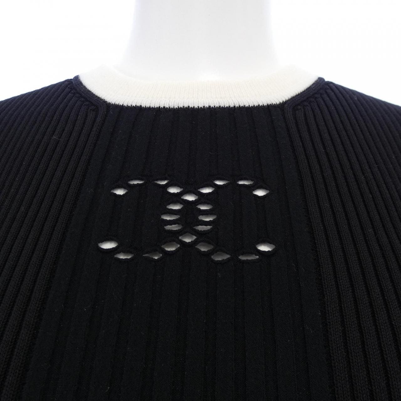 シャネル CHANEL P78665K11368 ニット