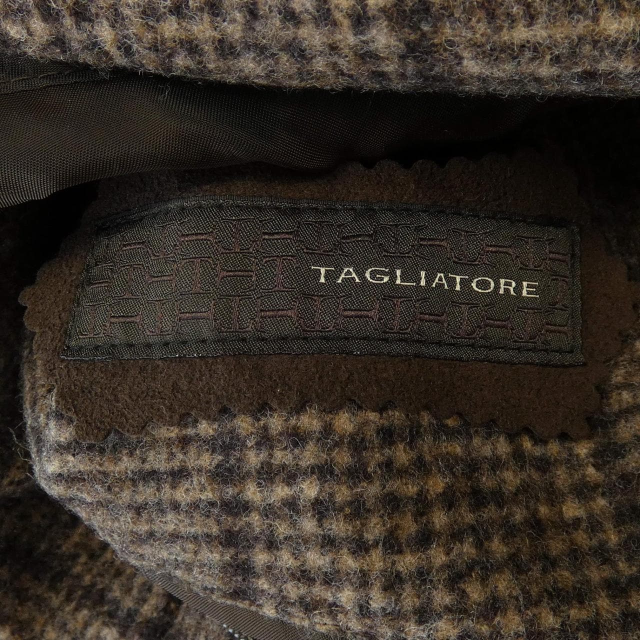 タリアトーレ TAGLIATORE コート