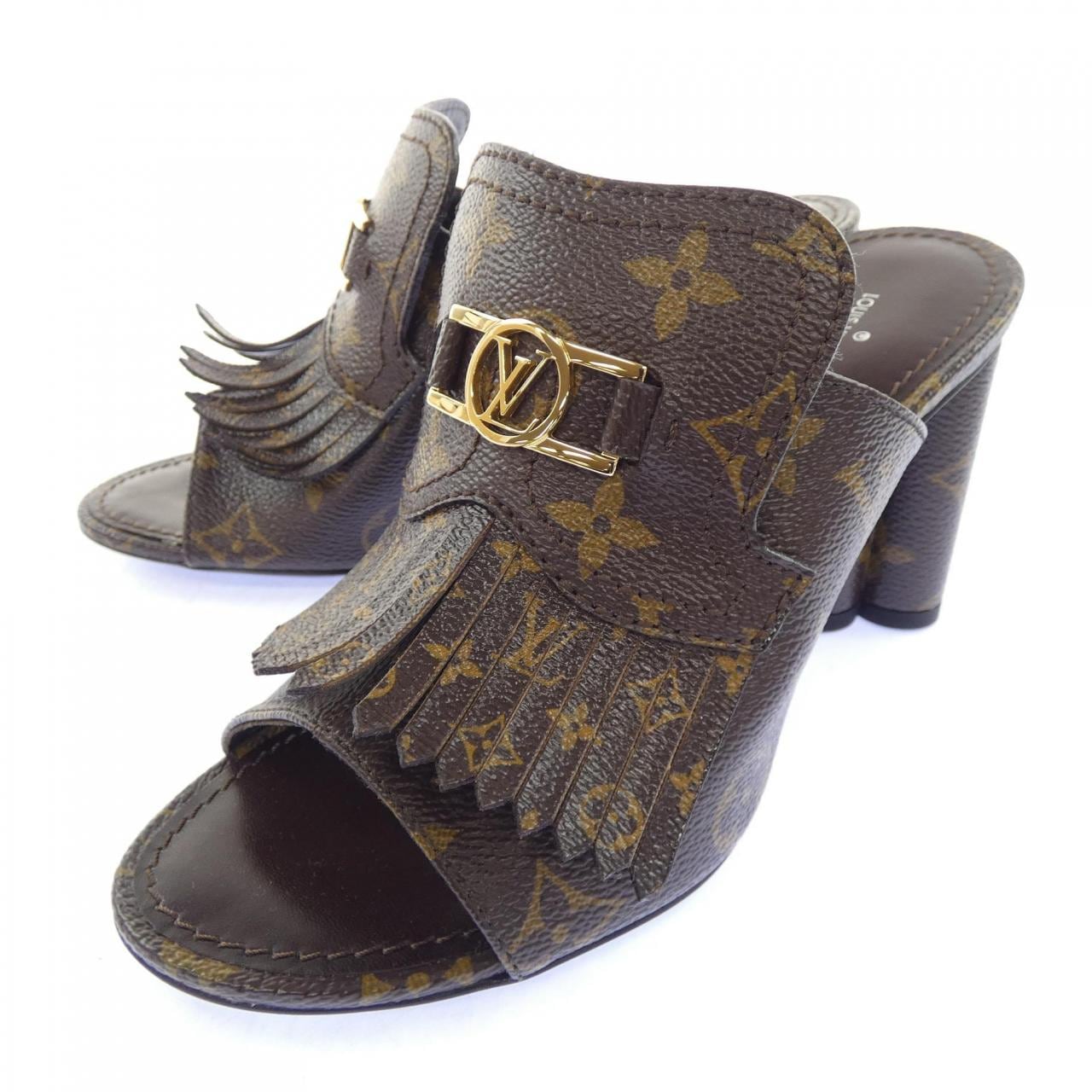 ルイヴィトン LOUIS VUITTON パテントモノグラムキャンバス インディアナライン サンダル